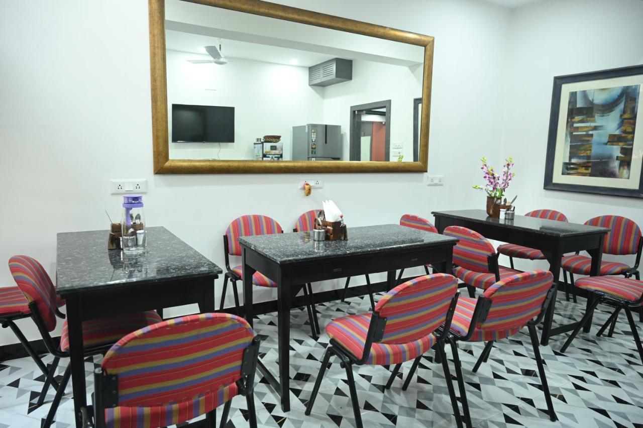 Elgin Suites Колката Екстериор снимка